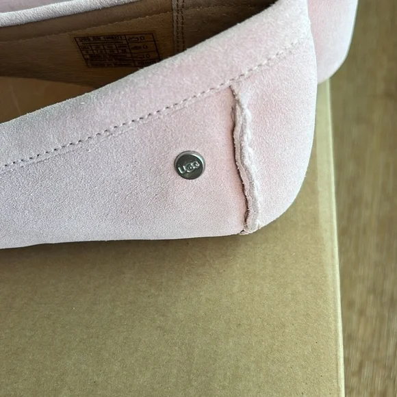 Ugg Slip On Loafers - Picture 4 of 7